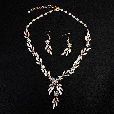 Luxury Bridal Jewelry Three-Piece Set | European & American Style Alloy Plated Necklace & Earrings | Wedding Statement Jewelry Set for Brides & Bridesmaids