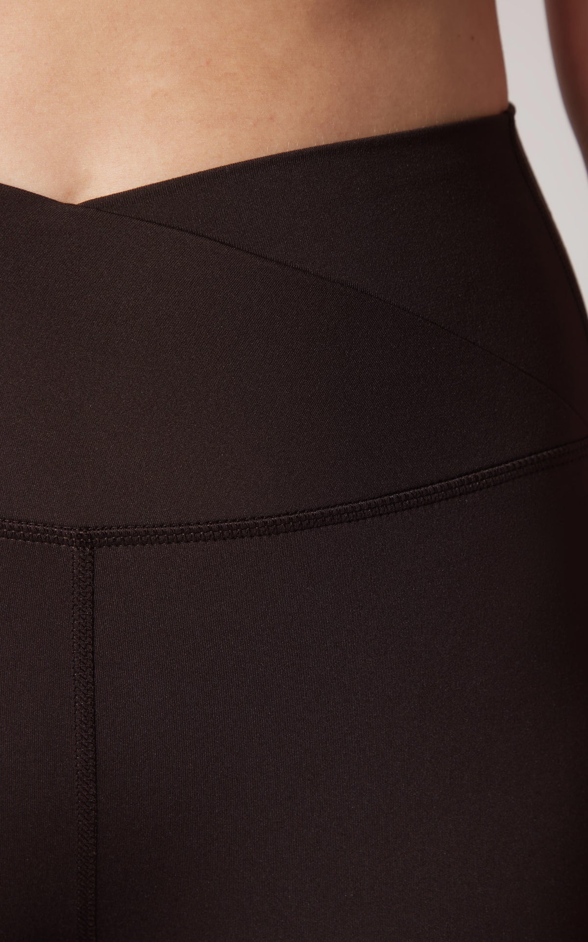 90 Degree by Reflex Lux Madison Crossover Waist 7/8 Flared Leg