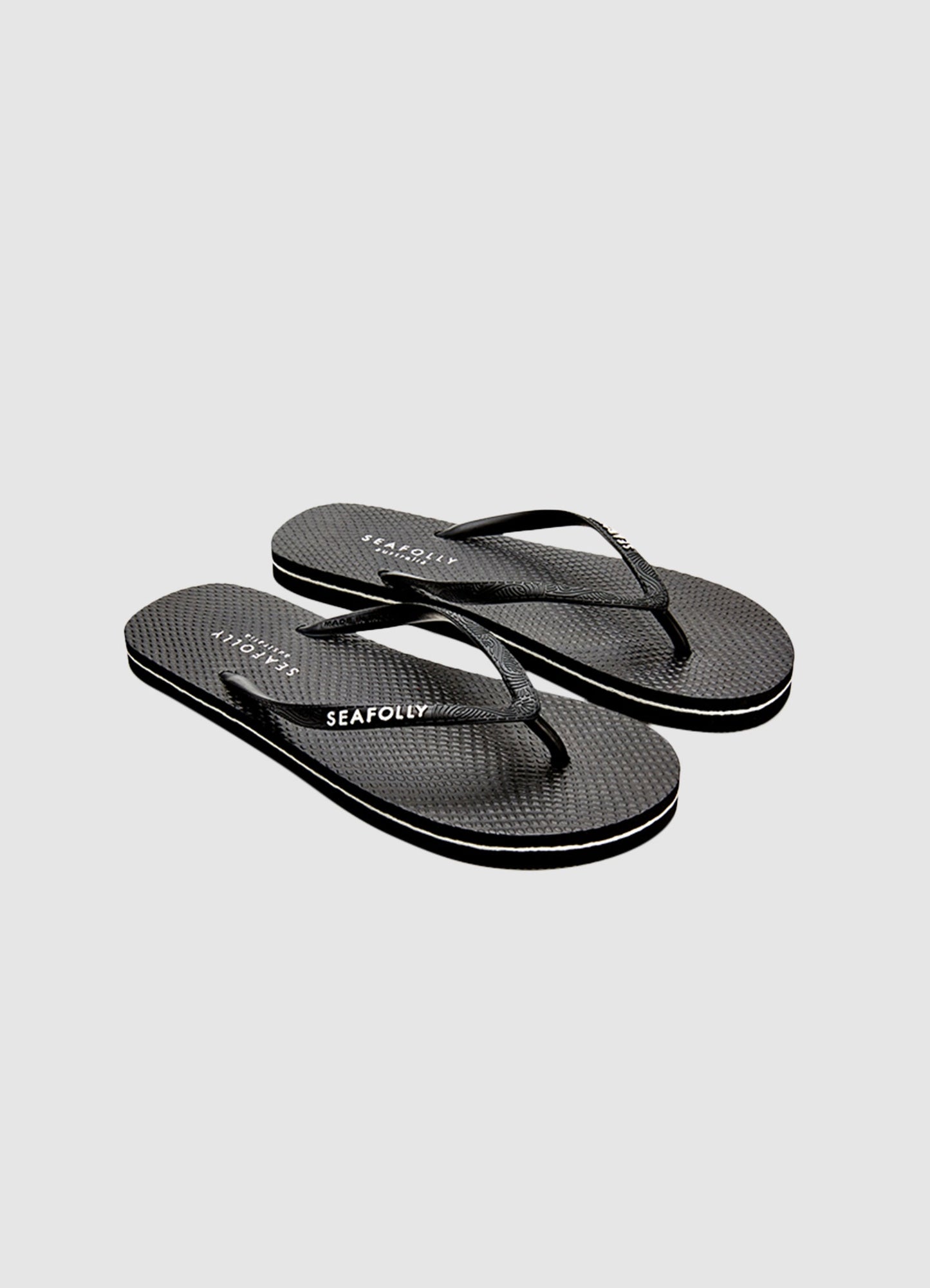 Divine Thong - Black