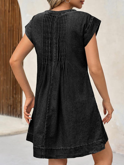 ✨Women's V-neck Pleated Denim Dress With Pockets
