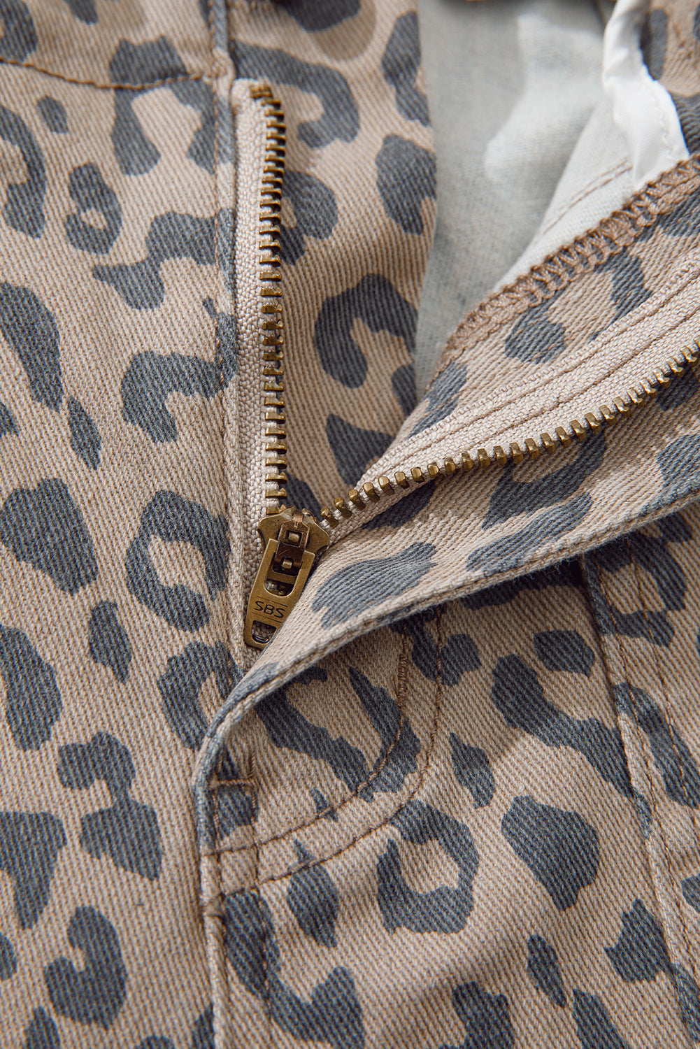 Athena Leopard Print Drawstring Waist Pocketed Wide Leg Jeans