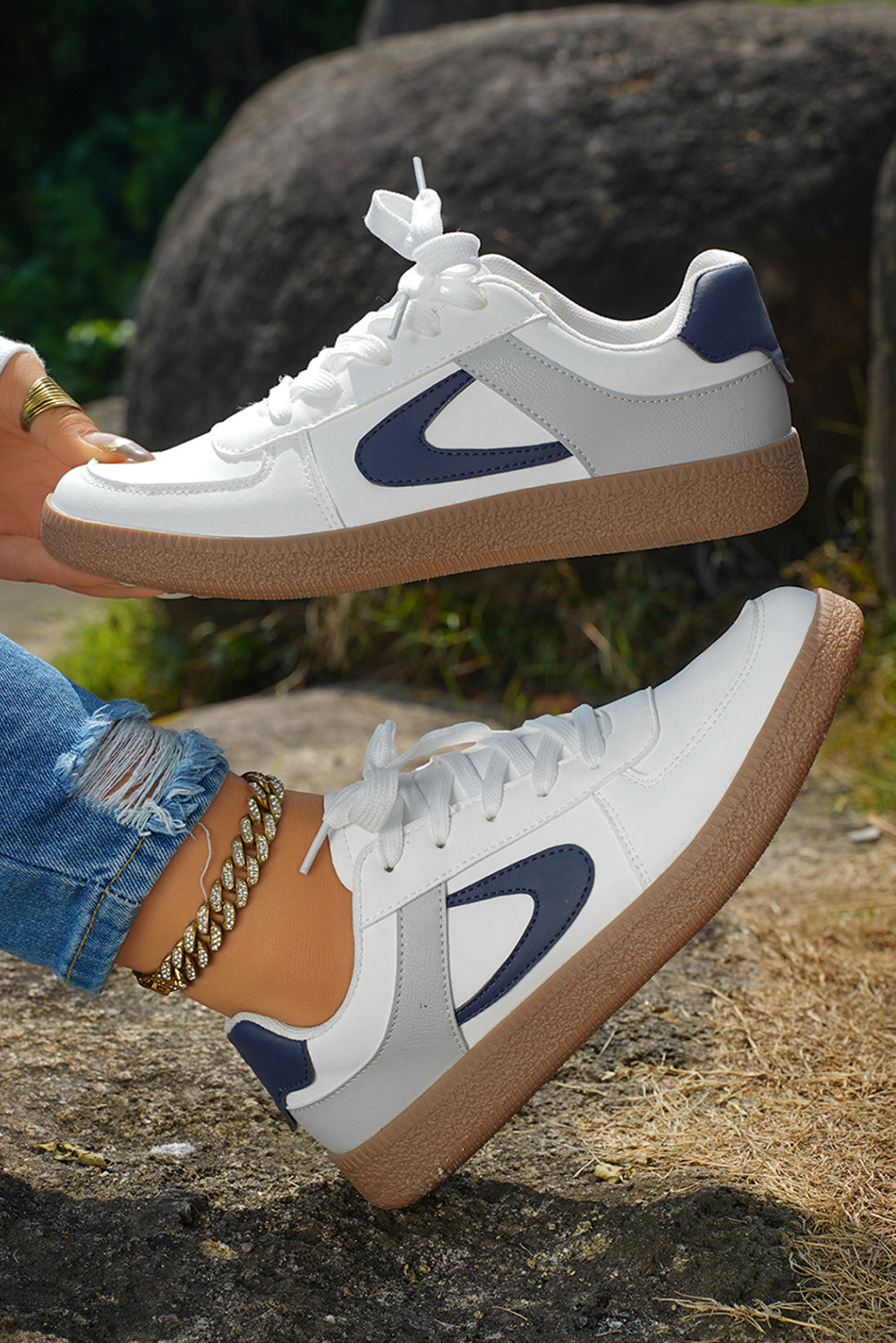 Threaded Pear Elizabeth Leather Lace Up Sneakers