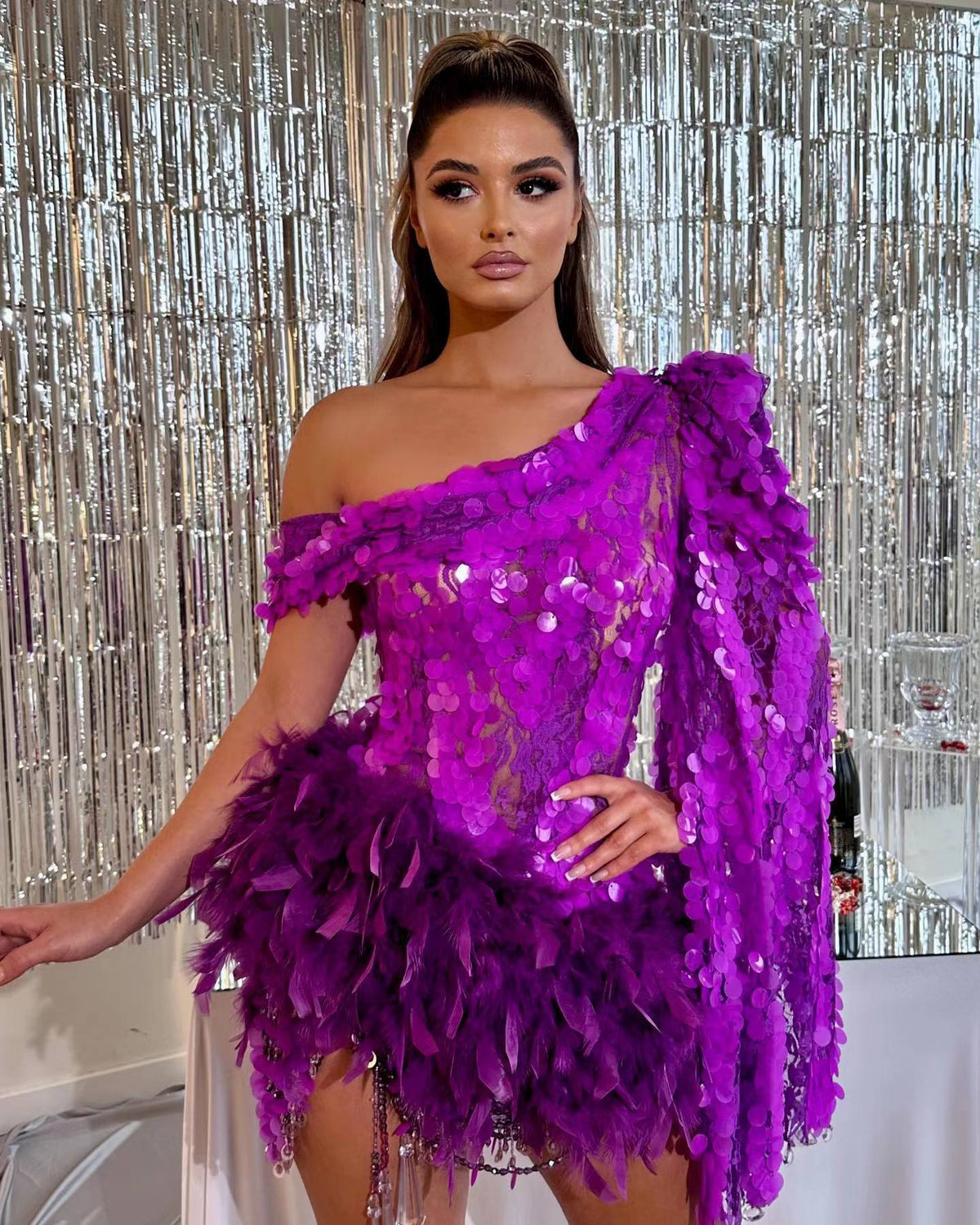 Purple Sequined Feather Skirt Dress | High-Sense One-Shoulder Luxury Party Dress | Trendy Minimalist Stage Performance Gown | Luxury-Label Asymmetrical Short Dress | 2026 High-Fashion Statuesque Sequin Outfit