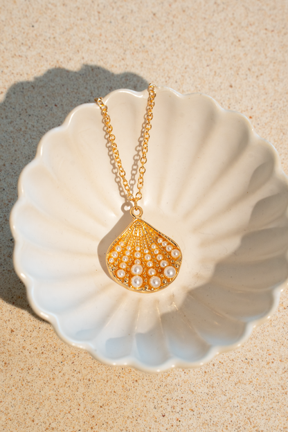 CAPRI Shell Necklace