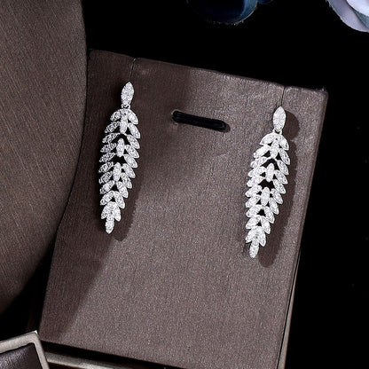 4-Piece 3A Zircon Bridal Jewelry Set | Micro-Set Full Crystal Necklace, Earrings, Bracelet & Ring | Luxurious Wedding & Banquet Jewelry for Women