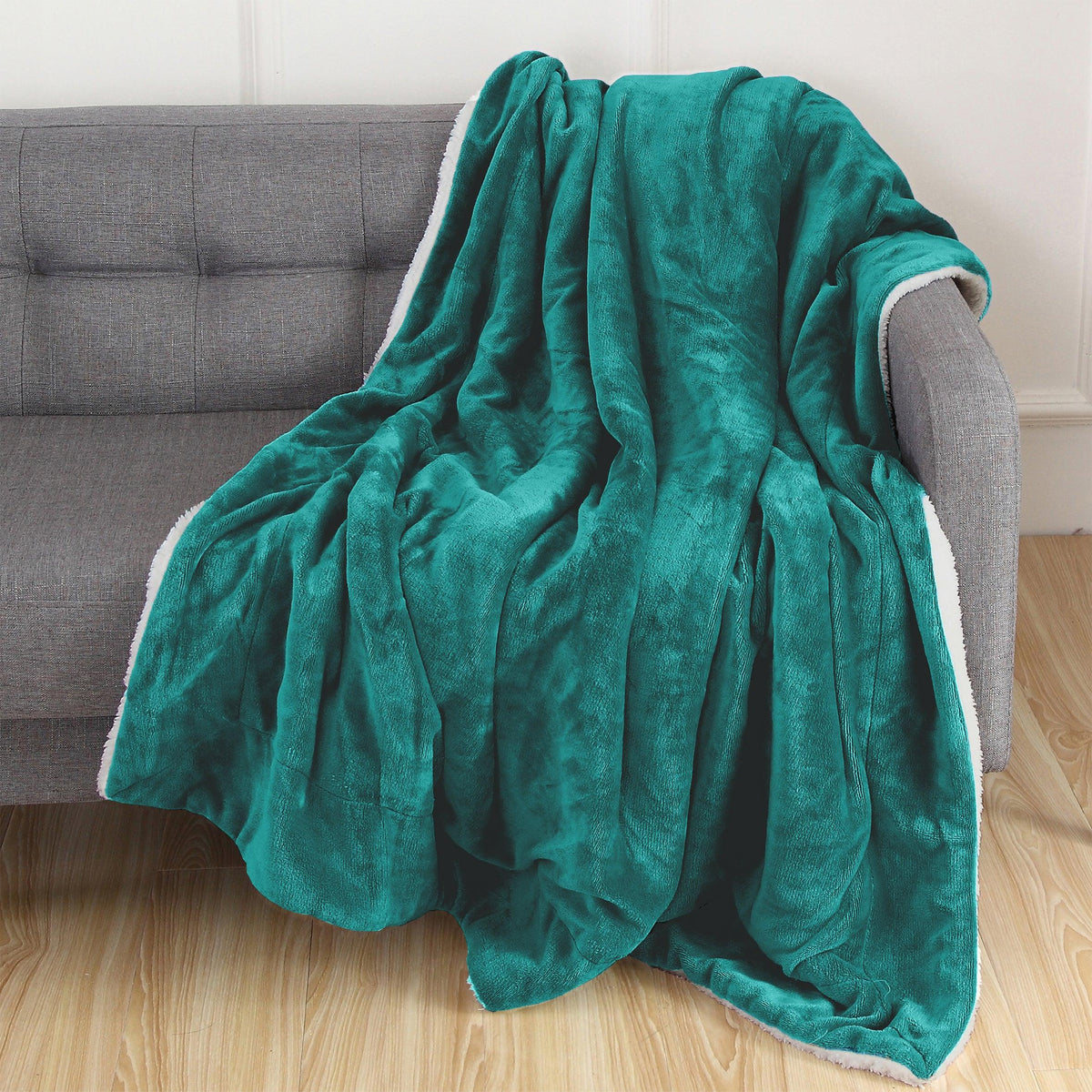 Elegant Comfort Reversible Sherpa Throw Blanket - Sherpa Back Throw Blanket