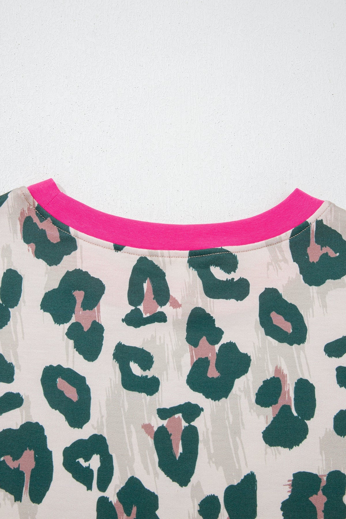 Threaded Pear Arleth Print Contrast Trim Top