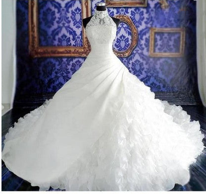 High-End "Big Tail" Wedding Dress | Luxury Cathedral Train Bridal Gown | Elegant Embroidered Royal Wedding Dress | Modern High-Fashion Ball Gown for Brides | 2026 Premium Wholesale Bridal Couture