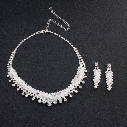 Luxury Wedding Jewelry Set for Women | Elegant Crystal Necklace & Earrings Suite | Modern Bridal Jewelry Accessories | Trendy Sparkly Formal Evening Set | 2026 High-Fashion Wedding Guest Jewelry