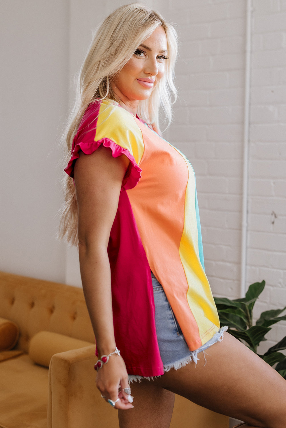 Threaded Pear Stormi Color Block Ruffled Crew Neck Loose Fit Top