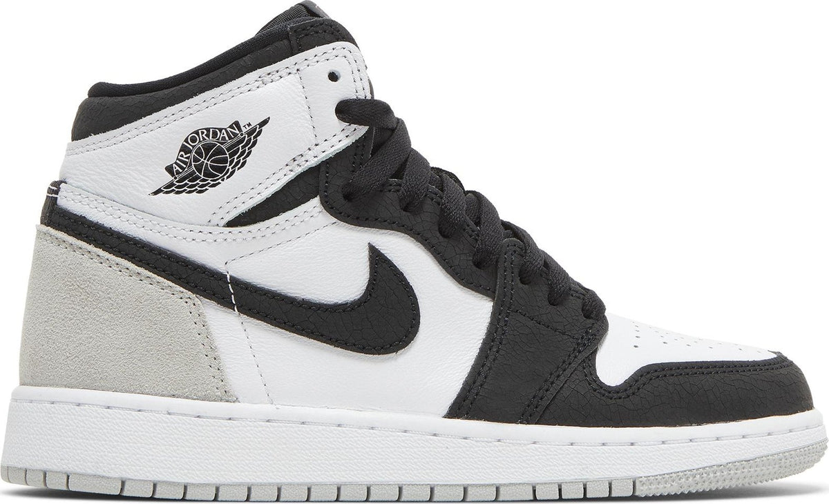 Air Jordan Grade School Retro 1 High O 'Bleached Coral Gs' Sneakers