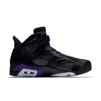 Air Jordan Men's Retro 6 "Social Status" Sneakers