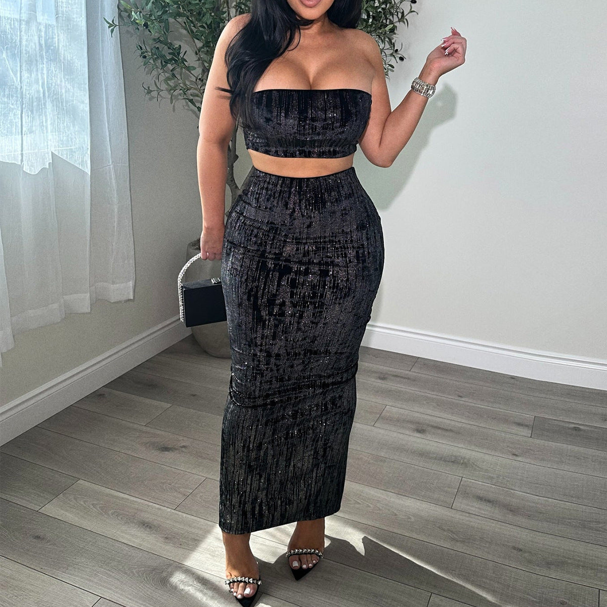 Open navel shiny silk strapless skirt set for women