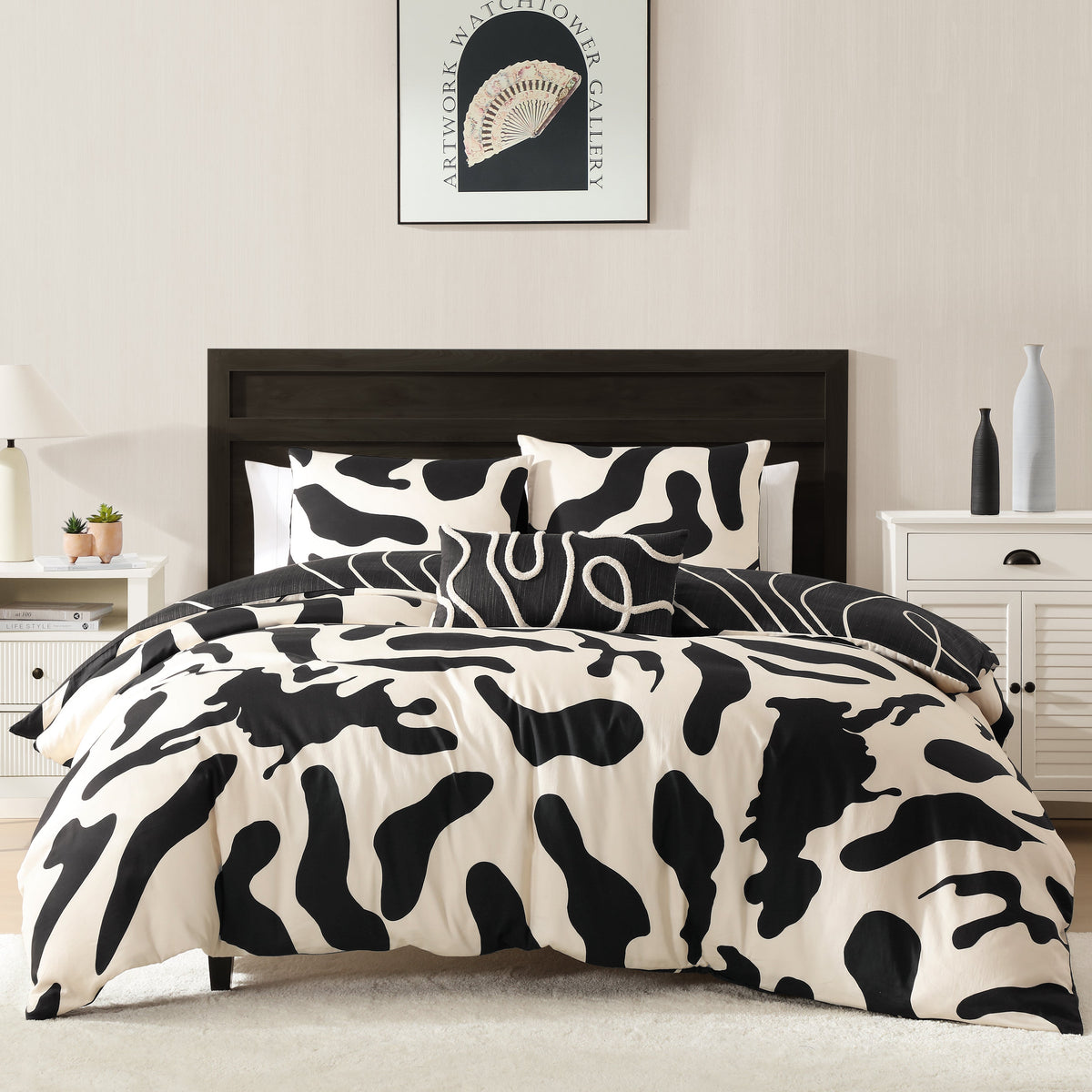 BebeTeen Ebony and Ivory Reversible Comforter Set