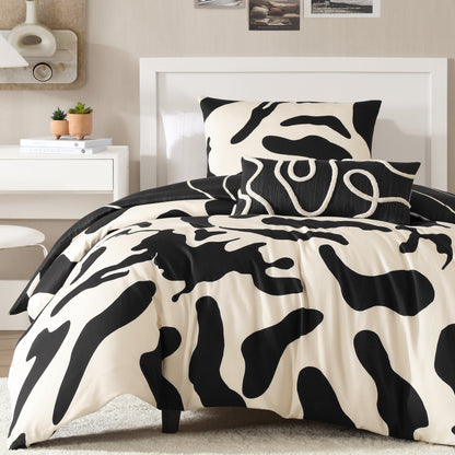 BebeTeen Ebony and Ivory Reversible Comforter Set