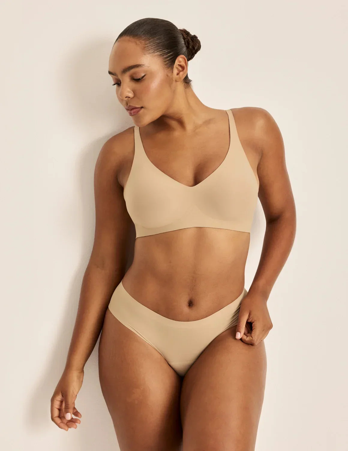 Full Cycle Bikini Welcome Kit