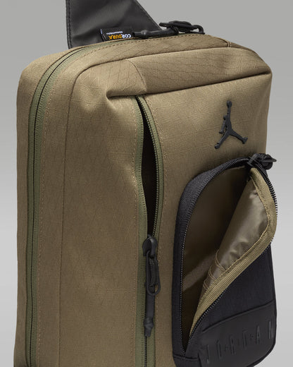 Air Jordan Unisex Collectors Crossbody 3L Bag - MA0957-E6F