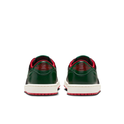 Air Jordan Women's Retro 1 Low Og Sneakers