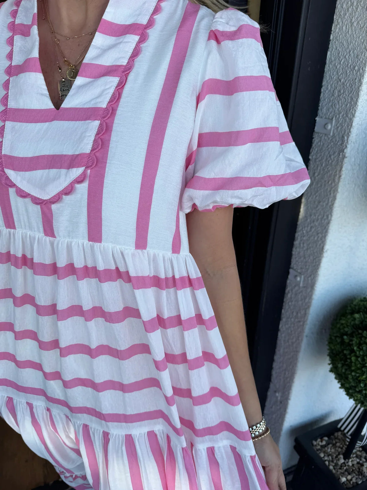 ✨Women's Short Bubble Sleeve Striped Dress With Pockets
