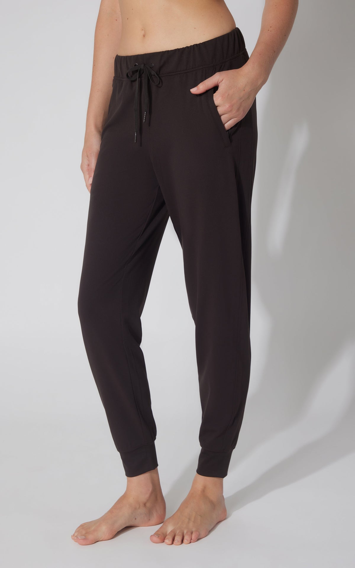 90 Degree by Reflex Lux Avenue Side Pocket Jogger