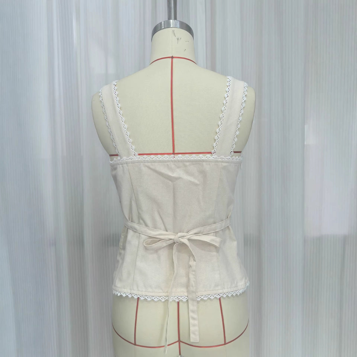 Solid color sleeveless vest top
