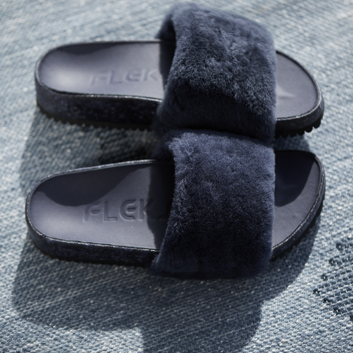Fleks Unisex San Ysidro Slide - Deep Blue Sea