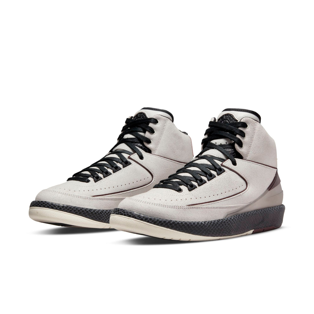 Air Jordan Men's Retro 2 'A Ma Maniére Airness' Sneakers