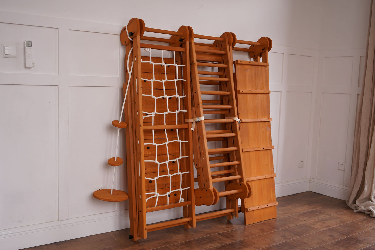 Chestnut | Foldable Jungle Gym