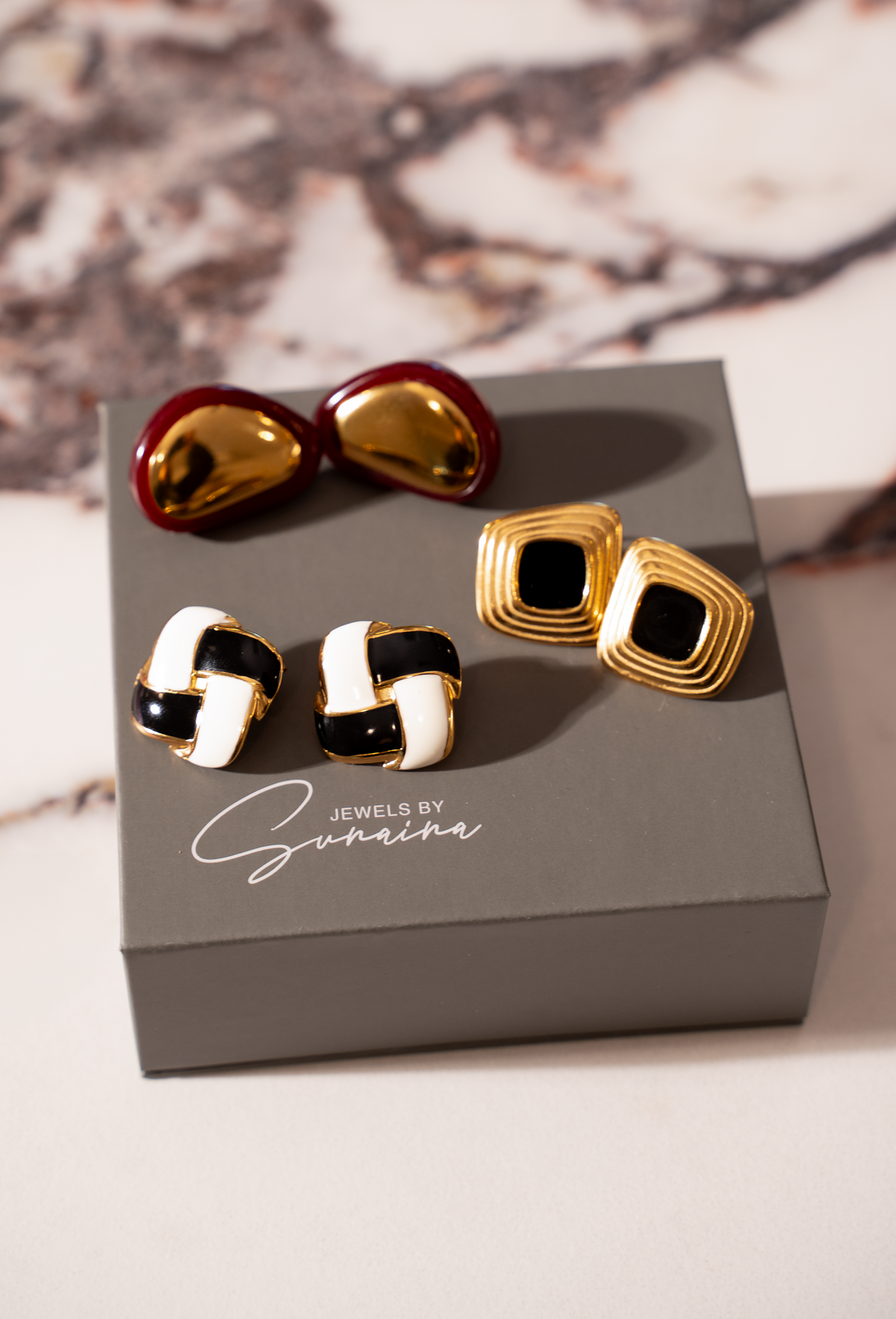 CLOEY Earrings