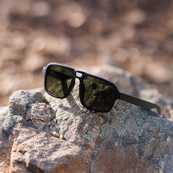 Flyer | Black w/ Green | Wooden Sunglasses