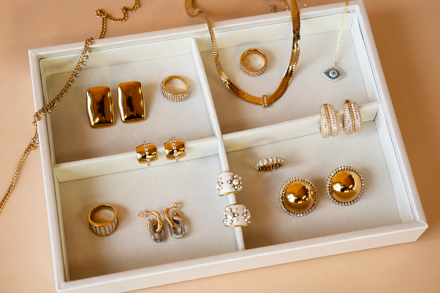 DEMI Studs