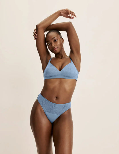 Essential Lace Thong - Last Call