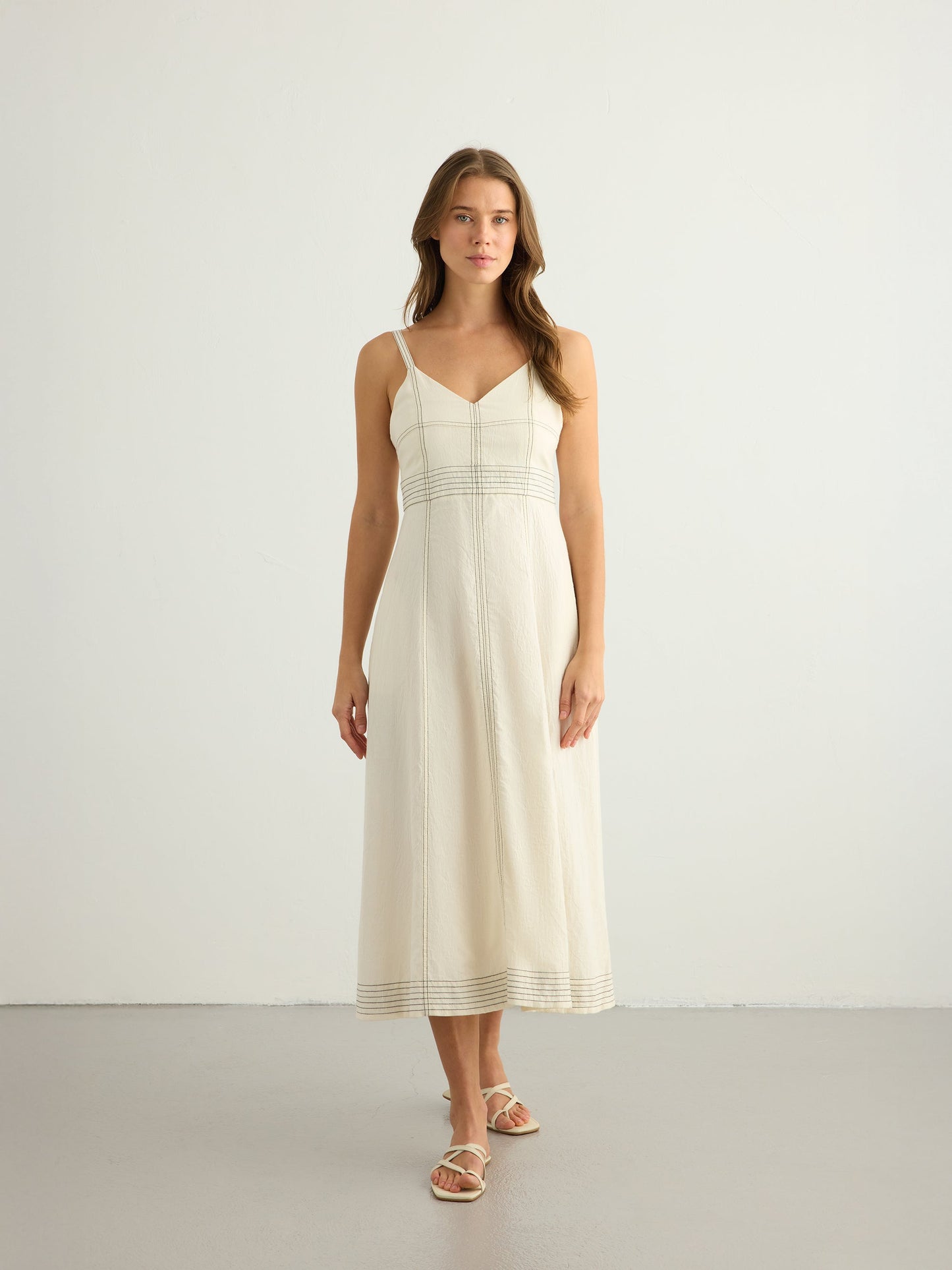 Eva Maxi Dress (Natural)
