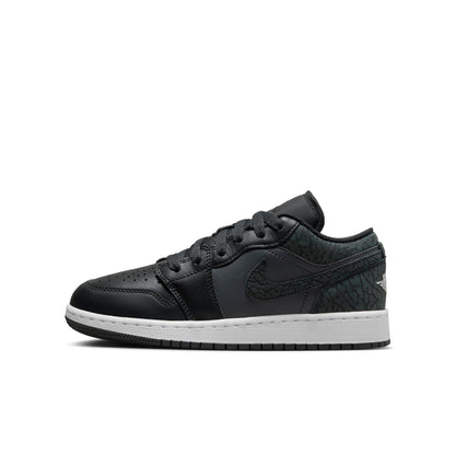 Air Jordan Grade School Retro 1 Mid Se Gs Sneakers
