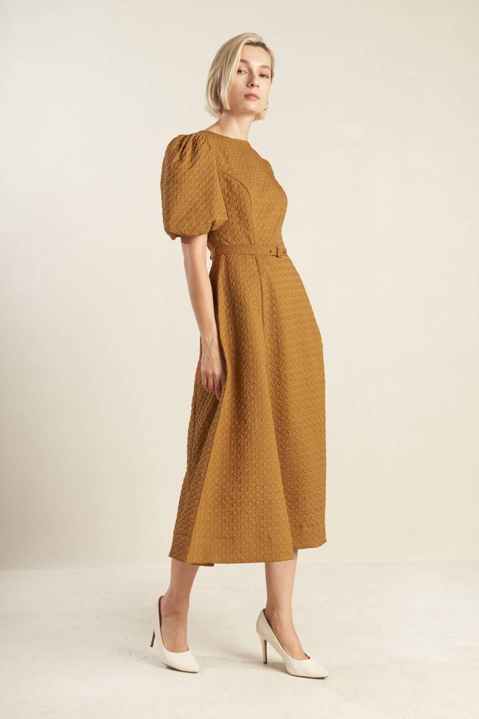 Can't Stop Me Woven Midi Dress