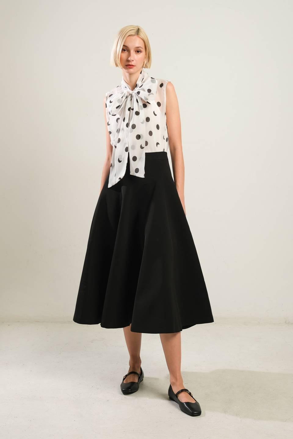 Delicate Touch  Woven Skirt