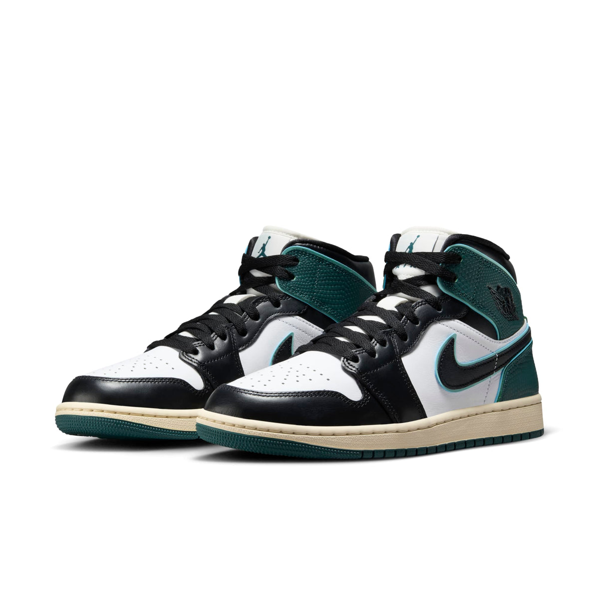 Air Jordan Women's Retro 1 Mid Se Sneakers