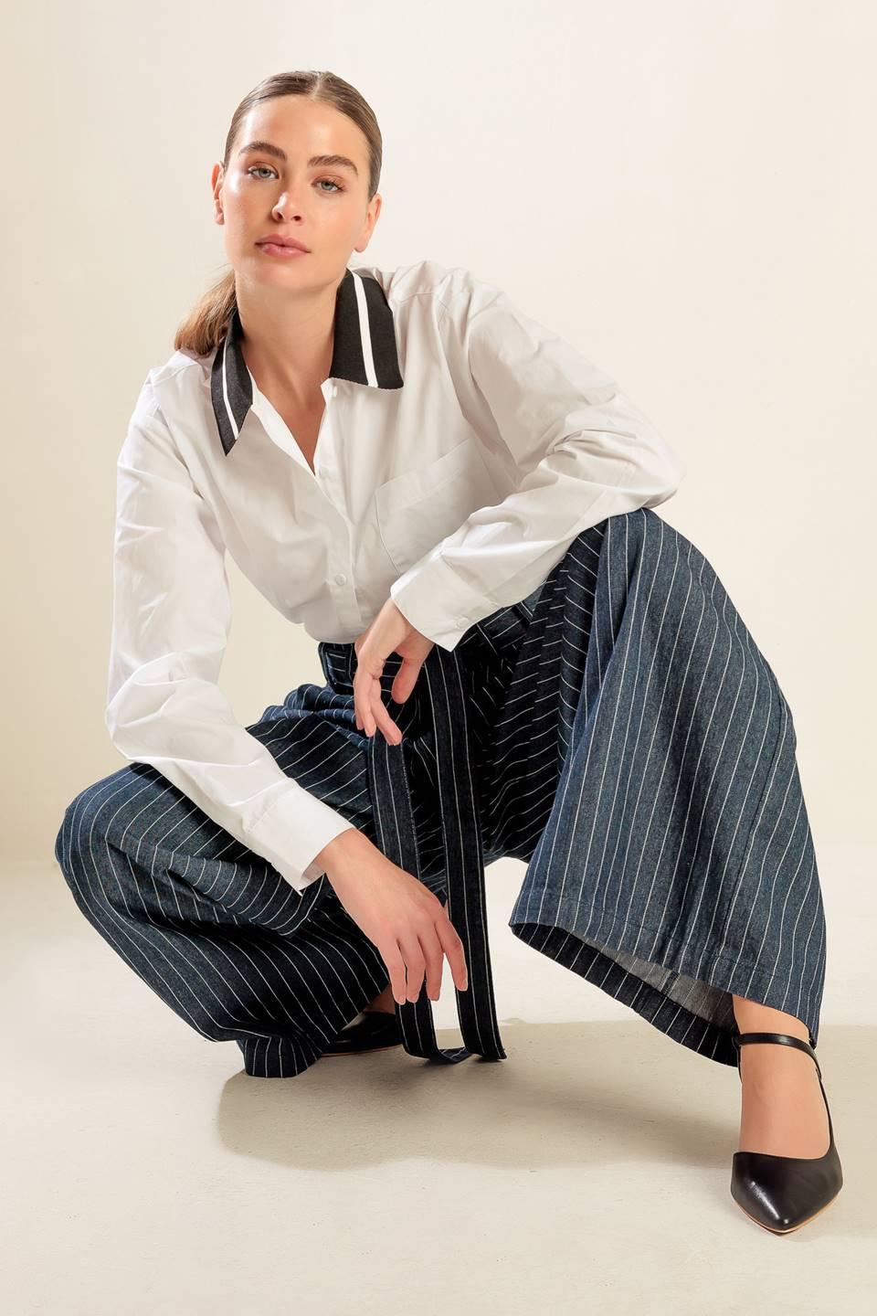 Cause a Commotion Woven Top