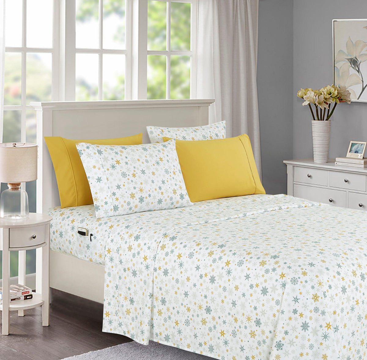 Elegant Comfort 6-Piece Christmas & Holiday Sheet Set - Soft as a Hotel Premium Quality