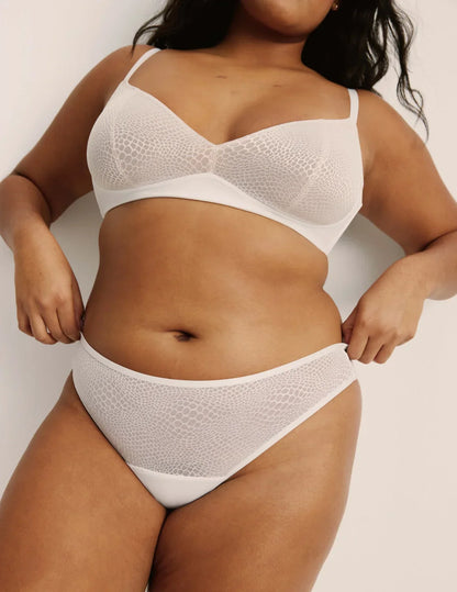 Essential Lace Thong - Last Call