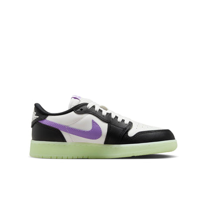 Air Jordan Grade School Retro 1 Low Og Gs Sneakers