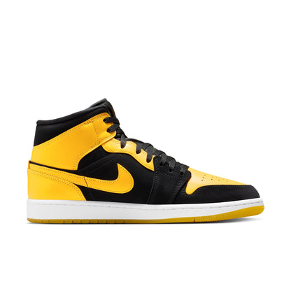 Air Jordan Men's Retro 1 Mid Se Sneakers
