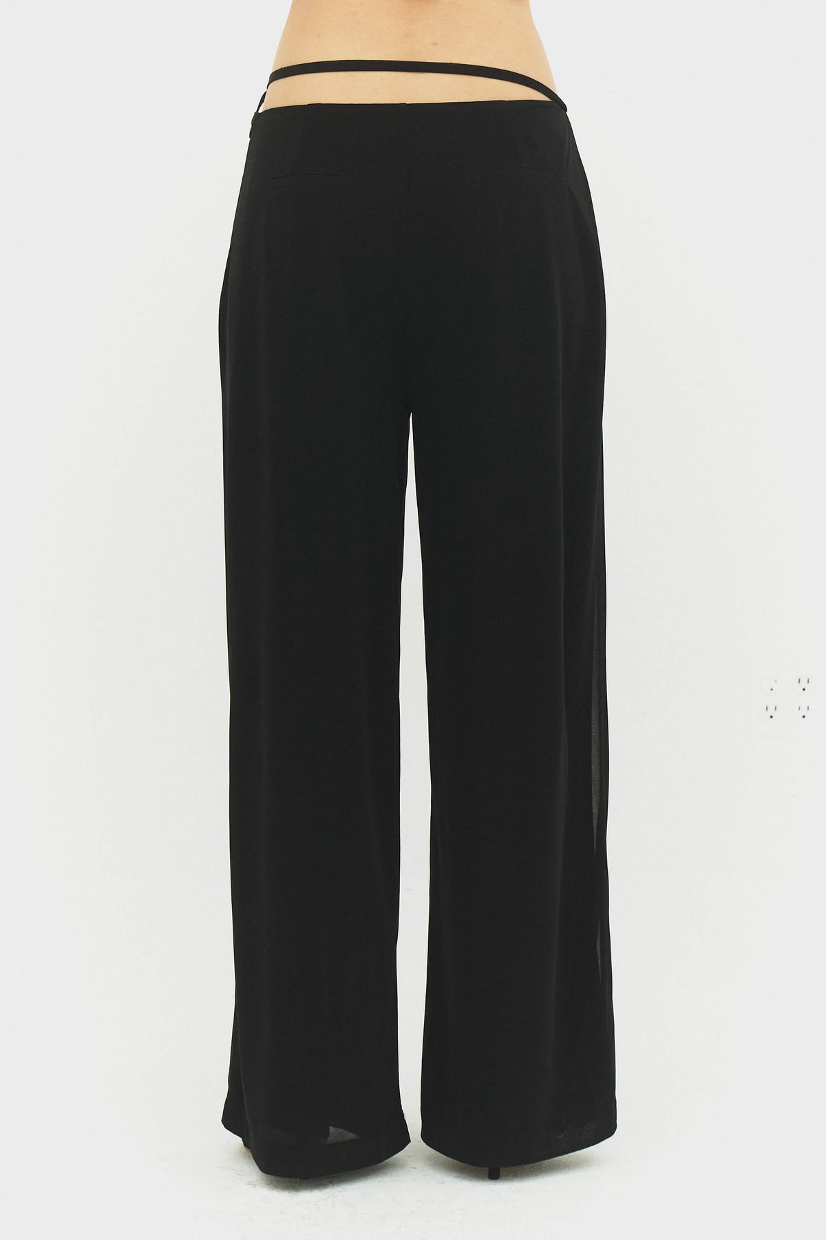 Emilia Pant in Black