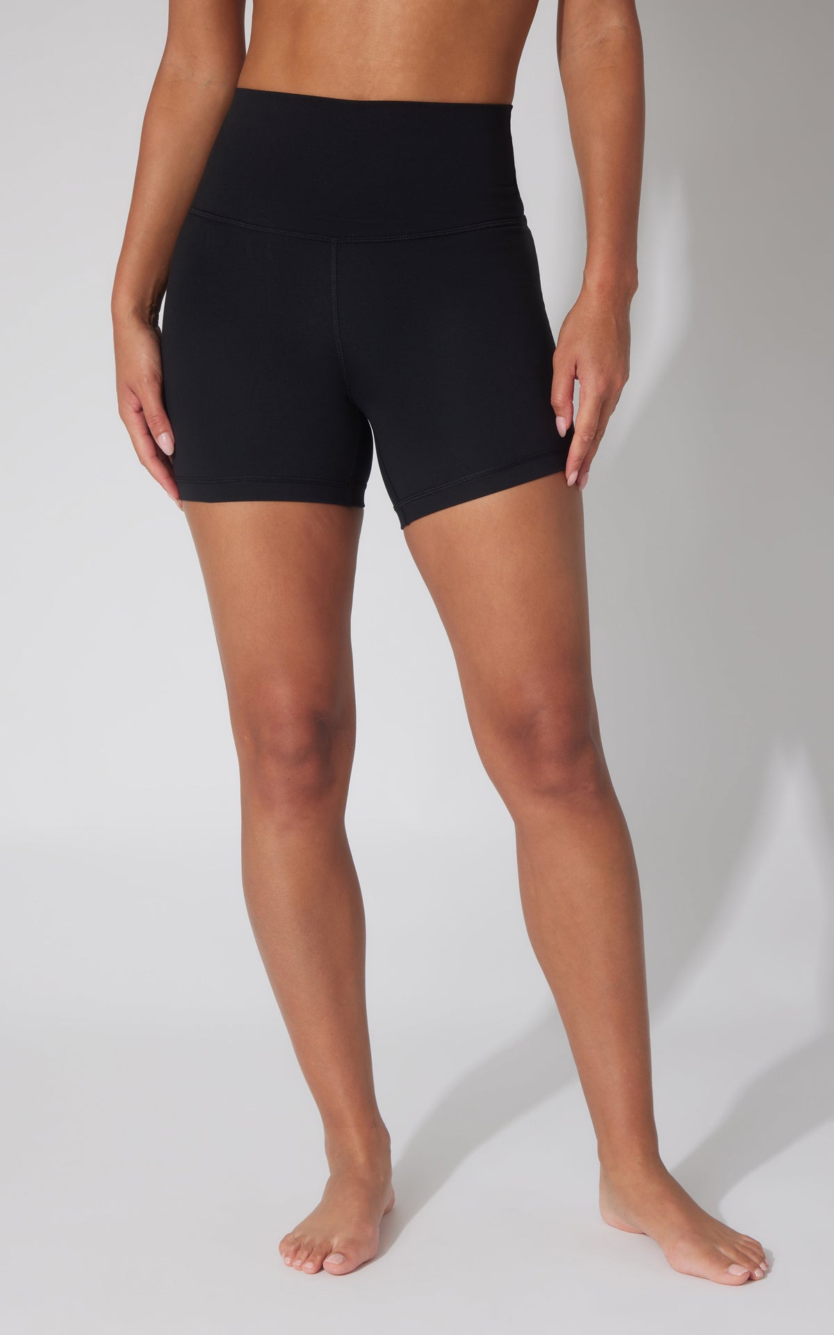 90 Degree by Reflex 2 PK Wonderlink Elastic Free 5" Pocket Bike Short and Everyday Elastic Free 5" Short