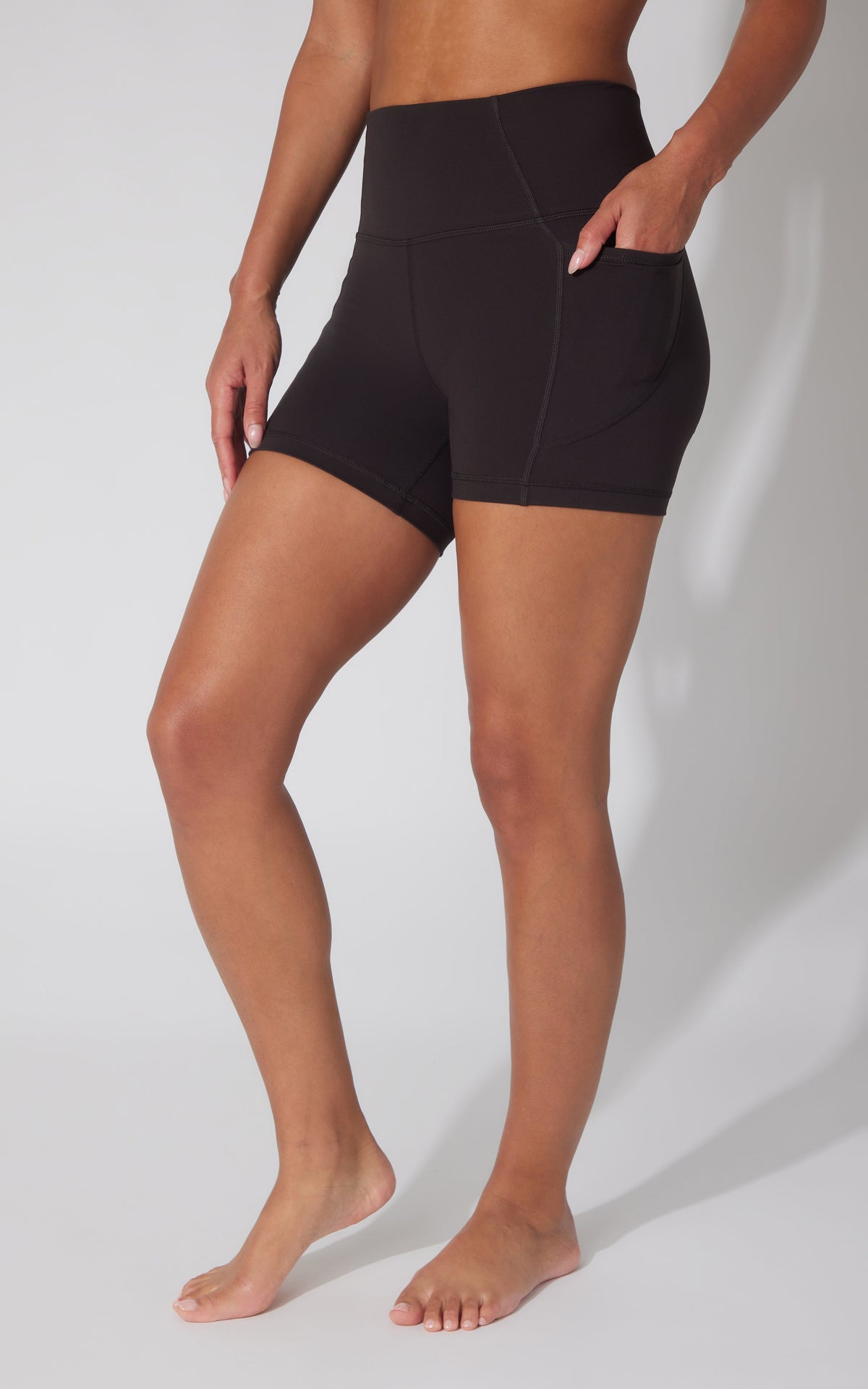 90 Degree by Reflex 2 PK Wonderlink Elastic Free 5" Pocket Bike Short and Everyday Elastic Free 5" Short