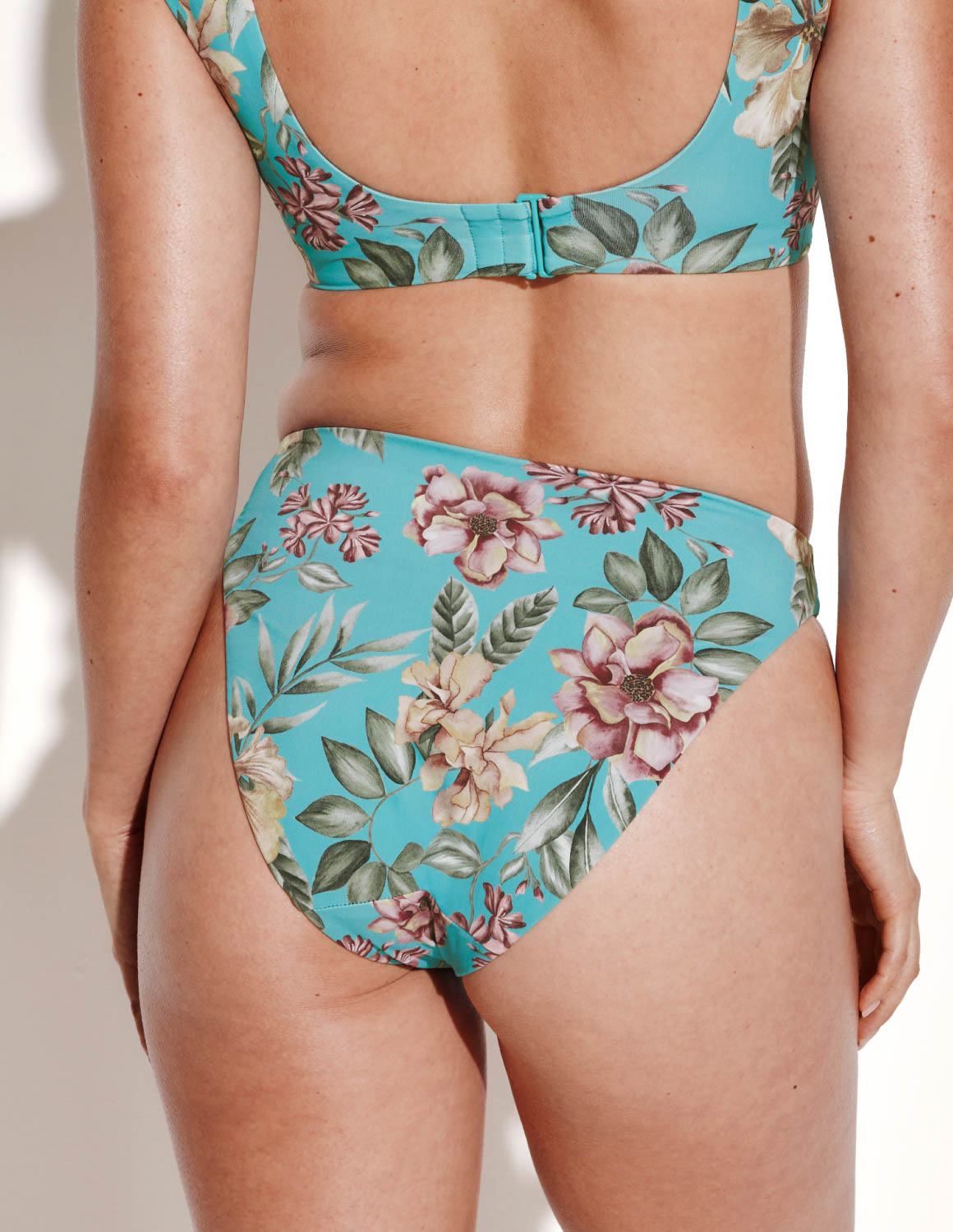 Sculpt High Cut Bikini Swim Bottom