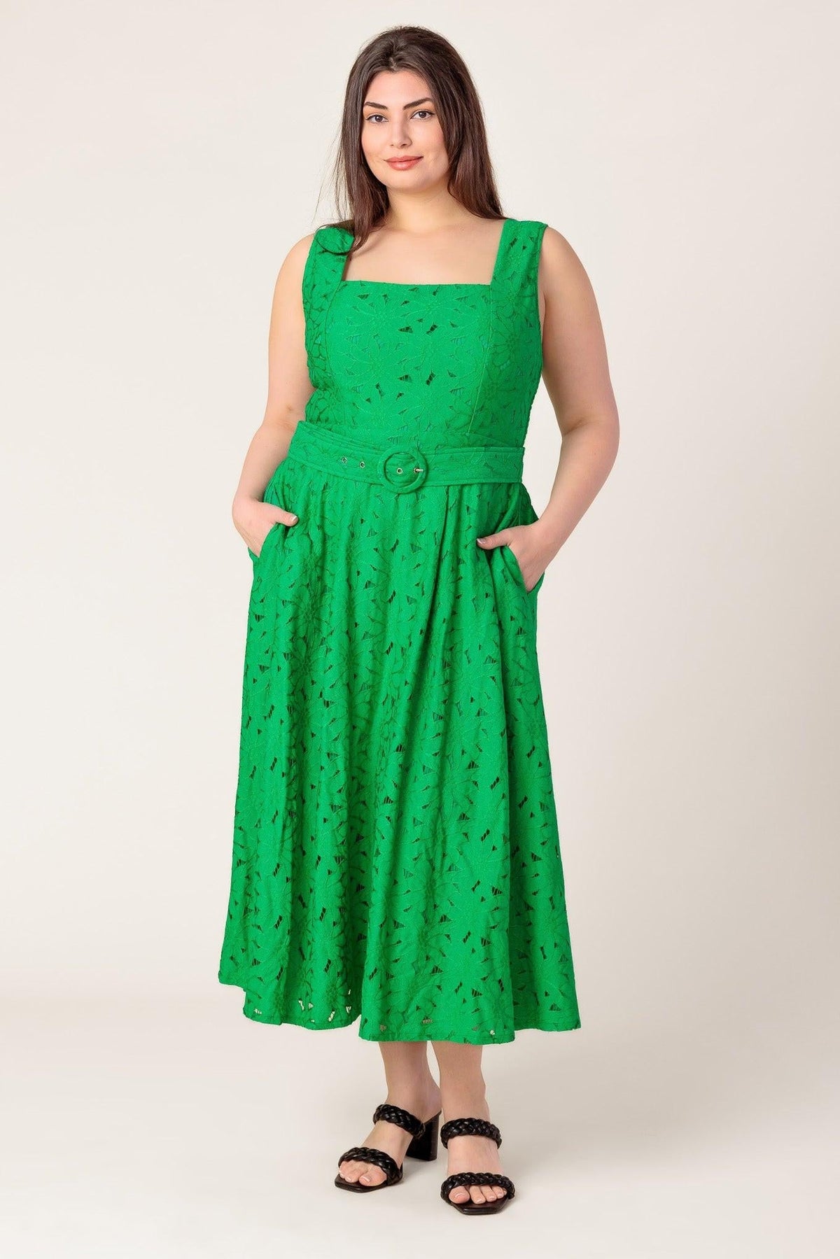 Daffodils & Daydreams Woven Lace Midi Dress