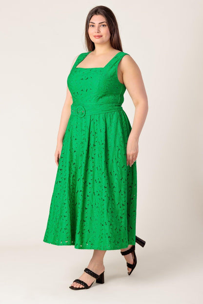 Daffodils & Daydreams Woven Lace Midi Dress