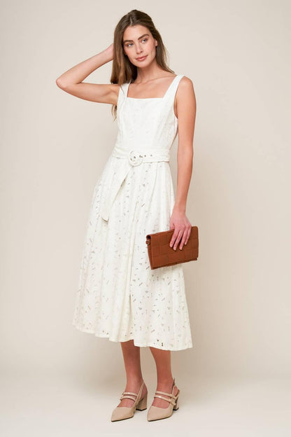 Daffodils & Daydreams Woven Lace Midi Dress