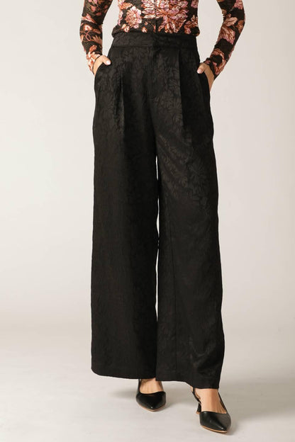 Elegant Essence Woven Pants
